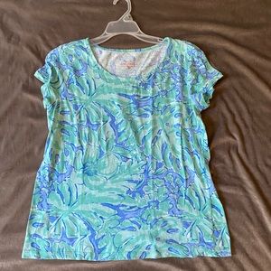 Vineyard Vines Floral Top